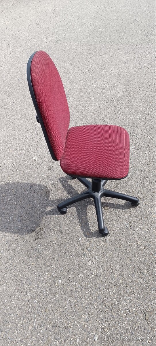 Prodám otočnou židli - 3