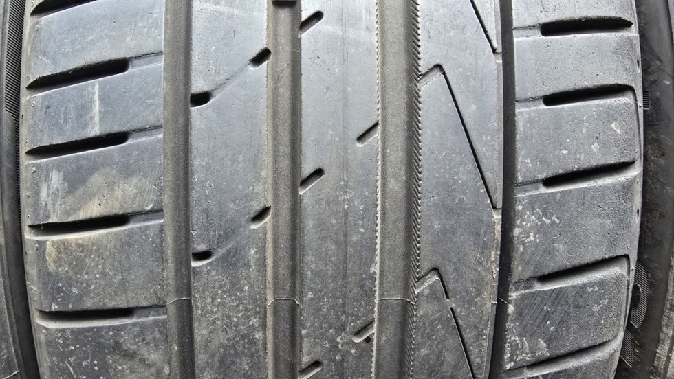 Letní pneu 225/45/17 Hankook - 3