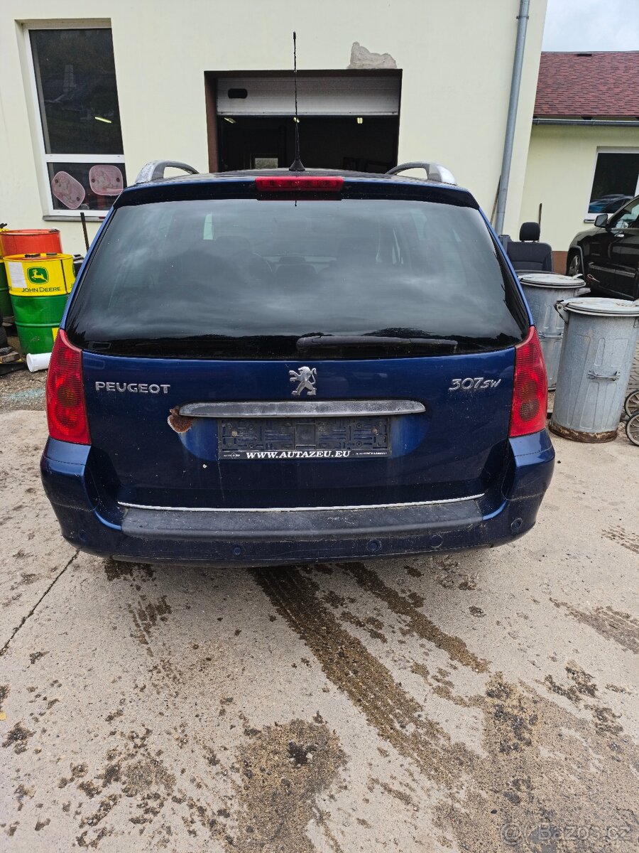 Peugeot 307 2,0 HDI rok výroby 2004 - 3