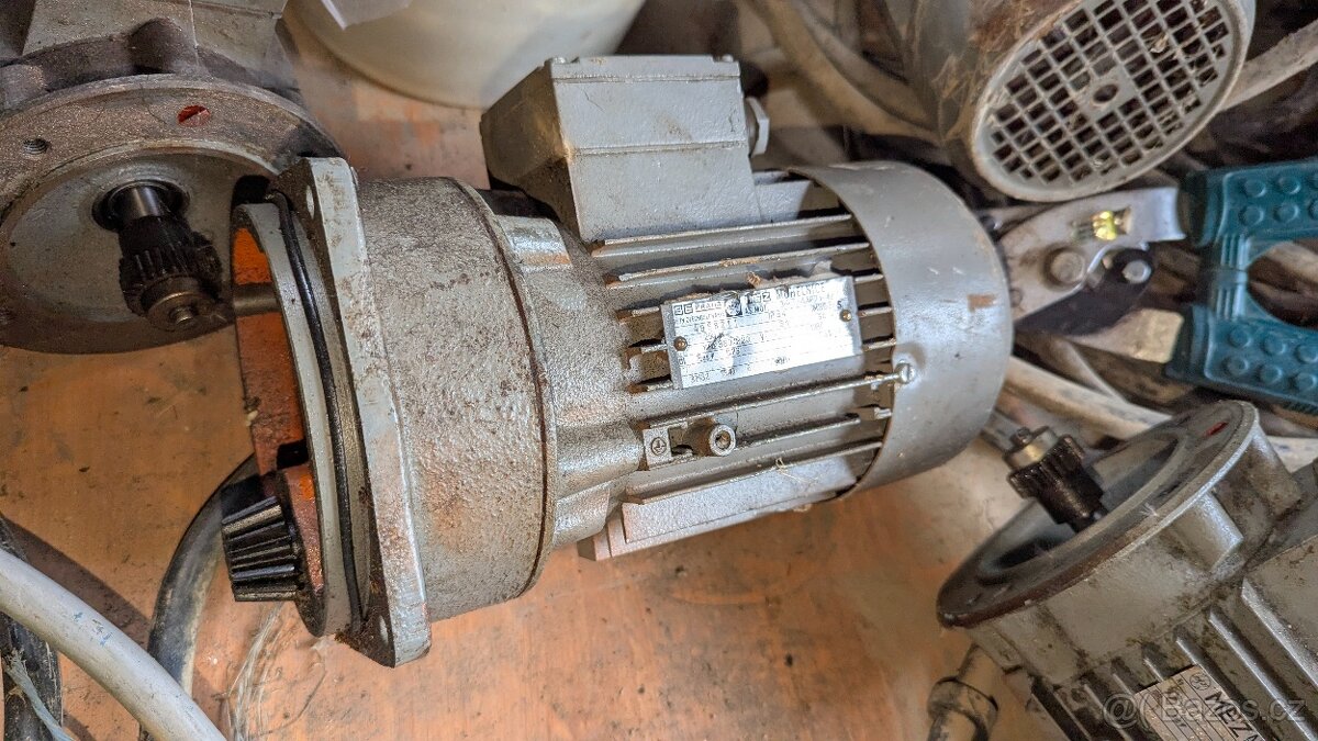 Prodam 3f elektromotor - 3