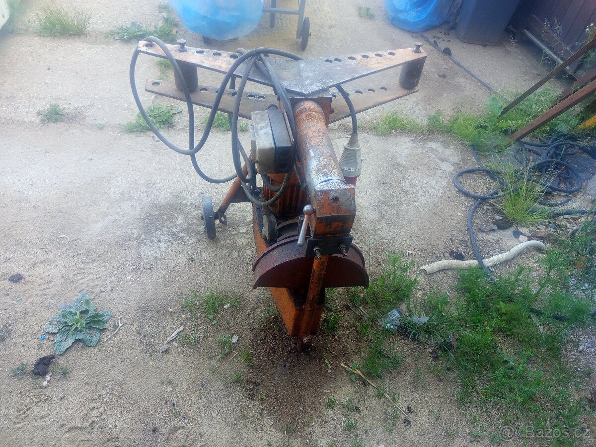 Ohýbačka trubek hydraulicka - 3