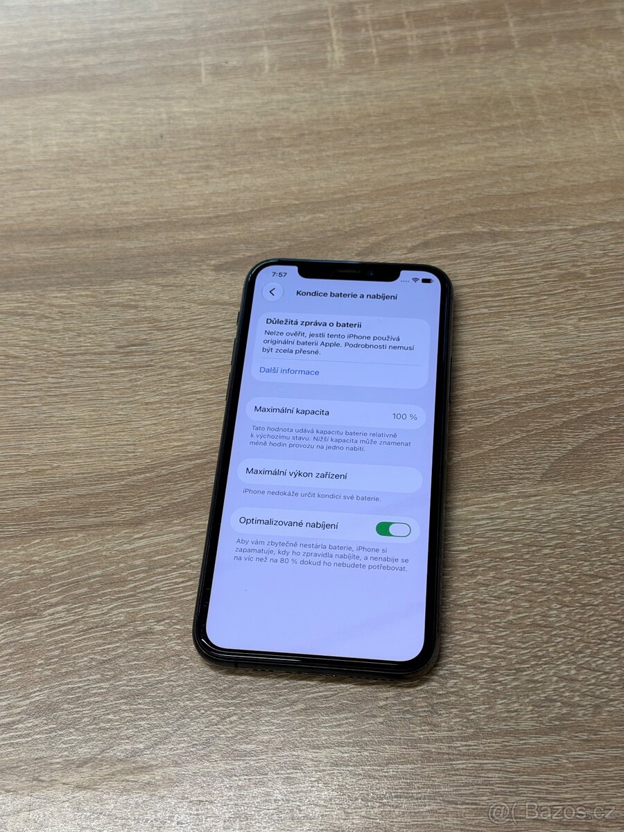 iPhone 11 pro 64GB (baterie 100%) - 3