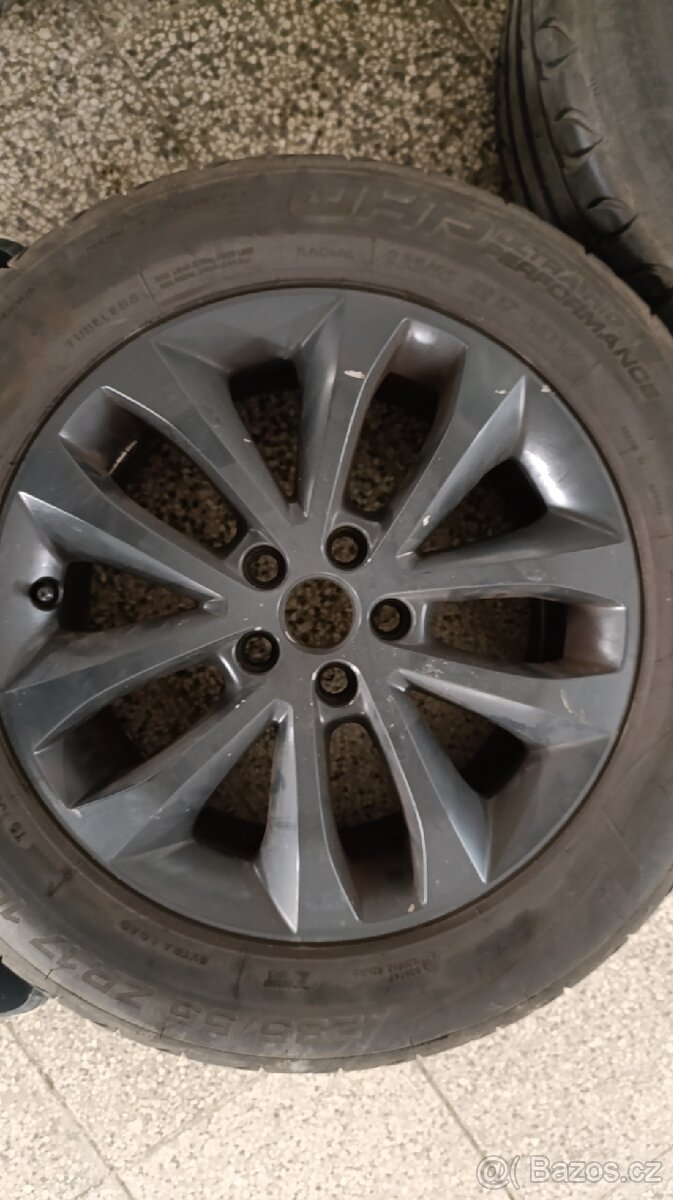 Sada alu kol 17" s letními pneumatikami 235/55 ZR17 (5×108)