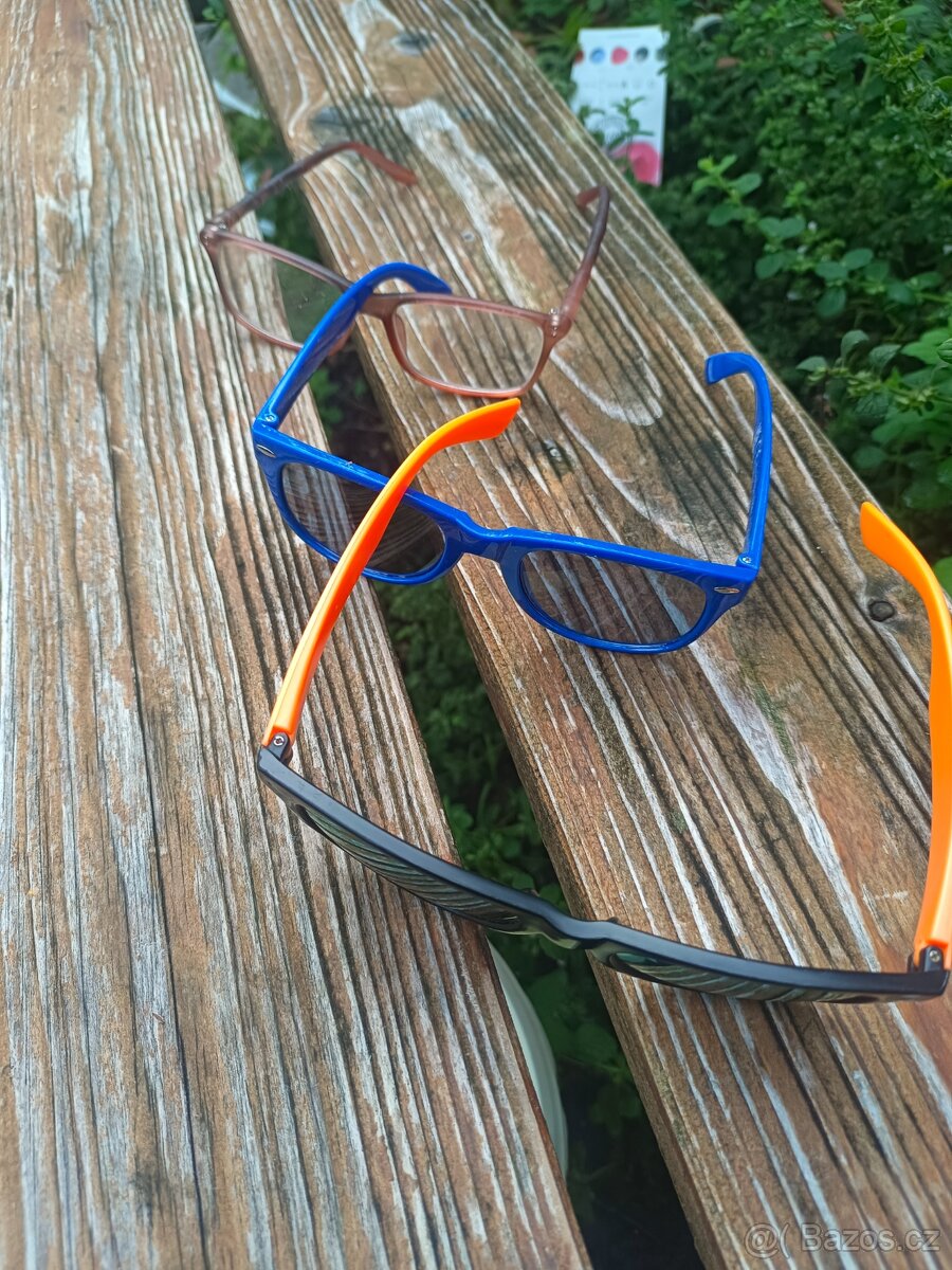 Brýle dioptrické a sluneční. Každý kus 20Kč. Plzeň - 3