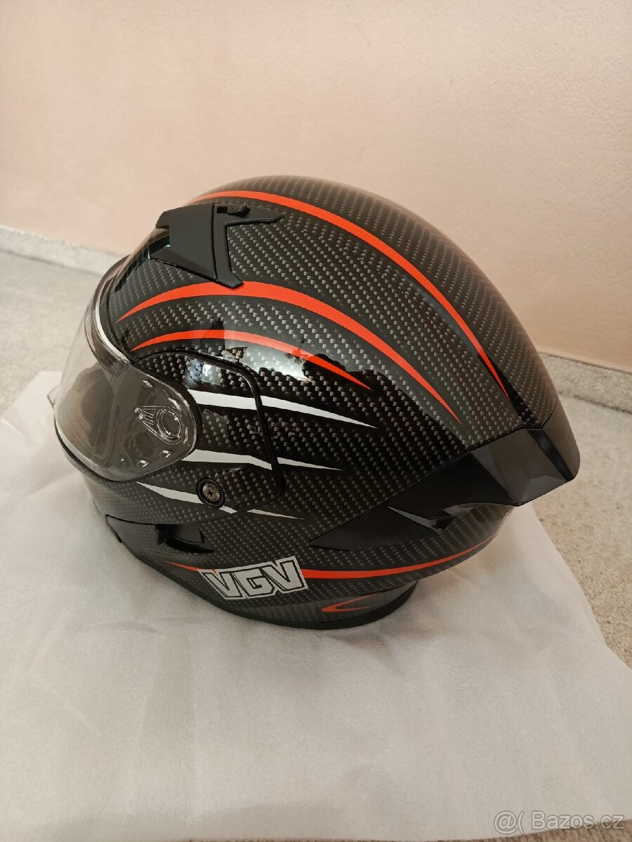 Výklopná helma - 3