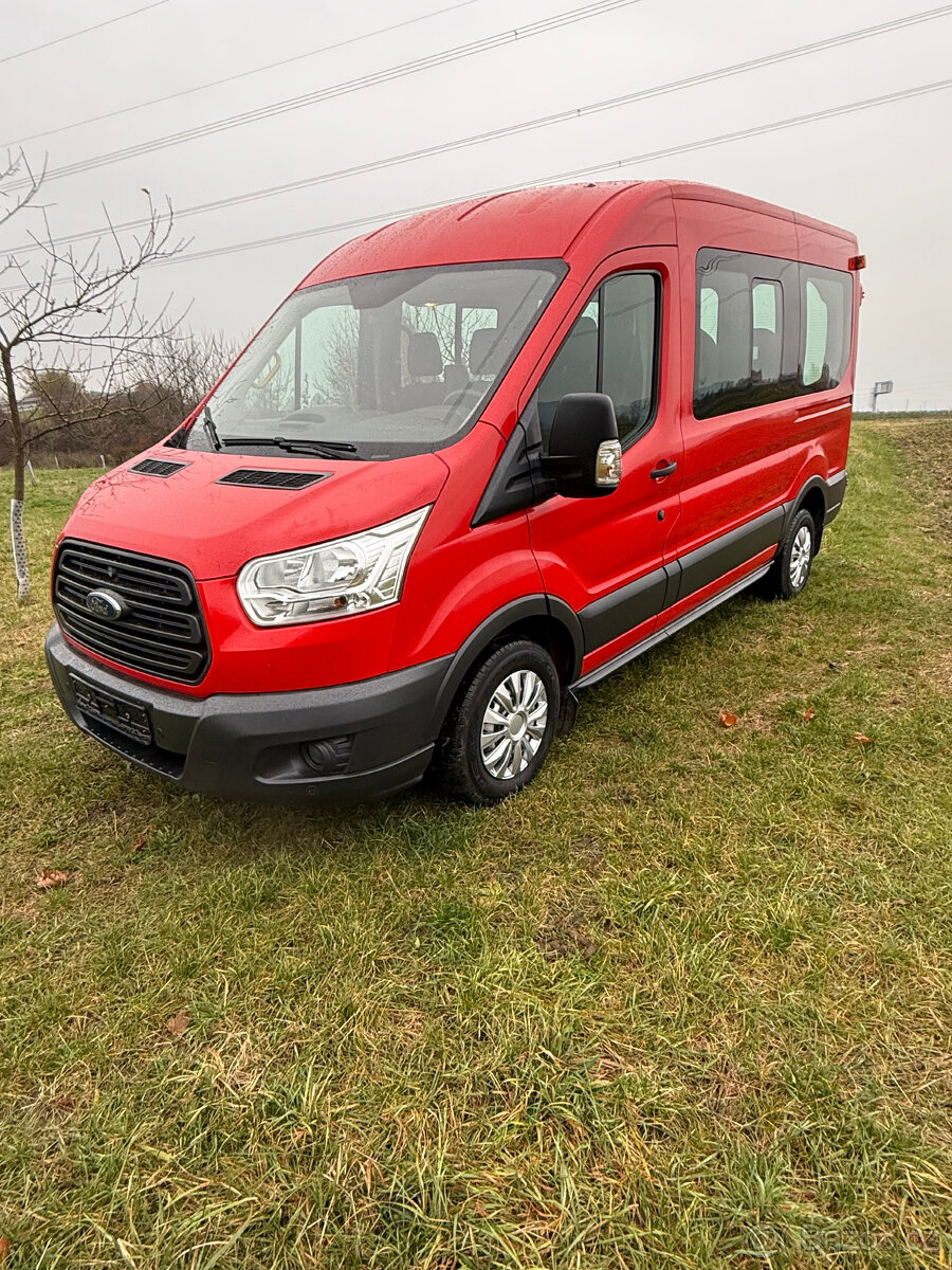 Ford Transit 2.2 TDCI rok 2015 9 Míst 68.247 km STK:10/27 - 3
