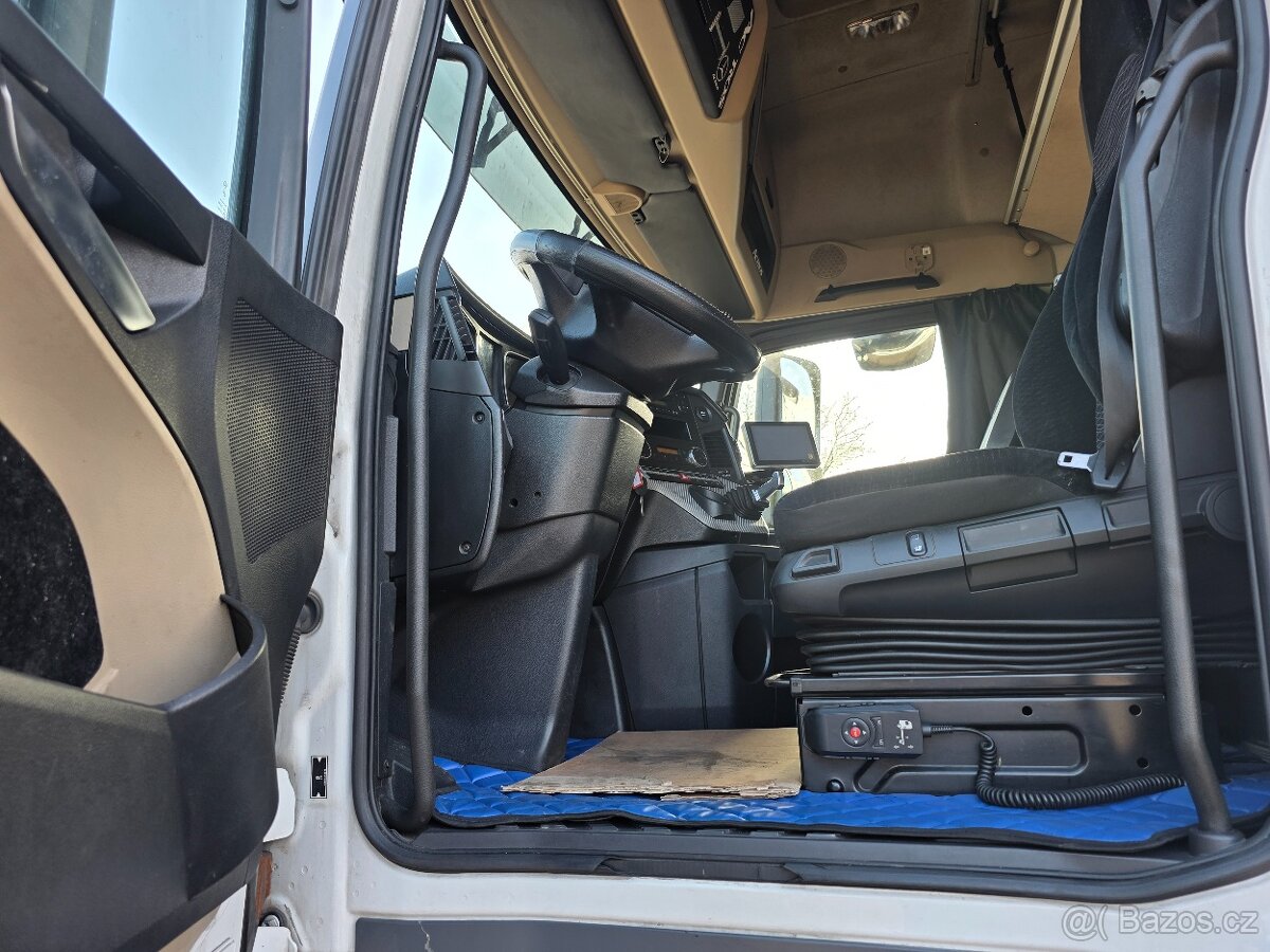 Tahač Mercedes Benz Actros - 3