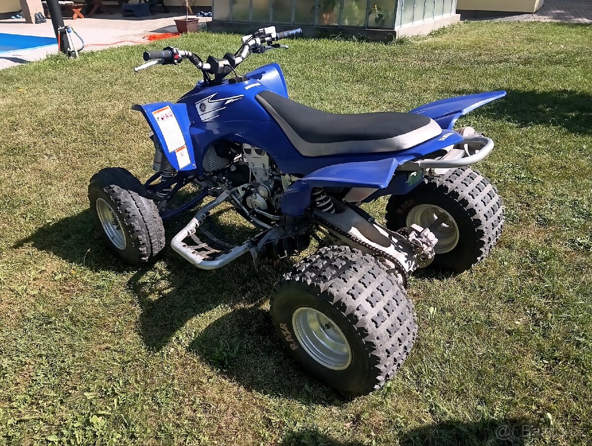 Čtyřkolka Yamaha YFZ 450 - 3