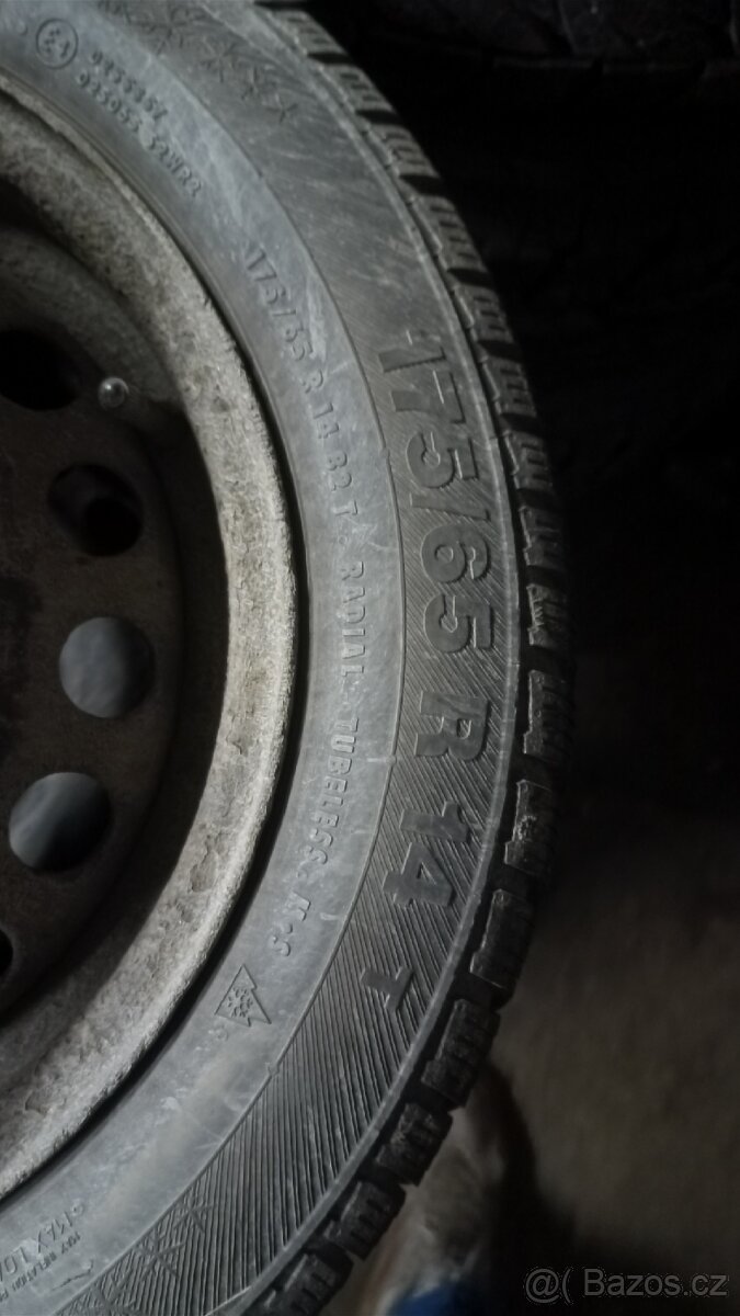 175 65 R14Mitsubishi Space zadní světlo - 3