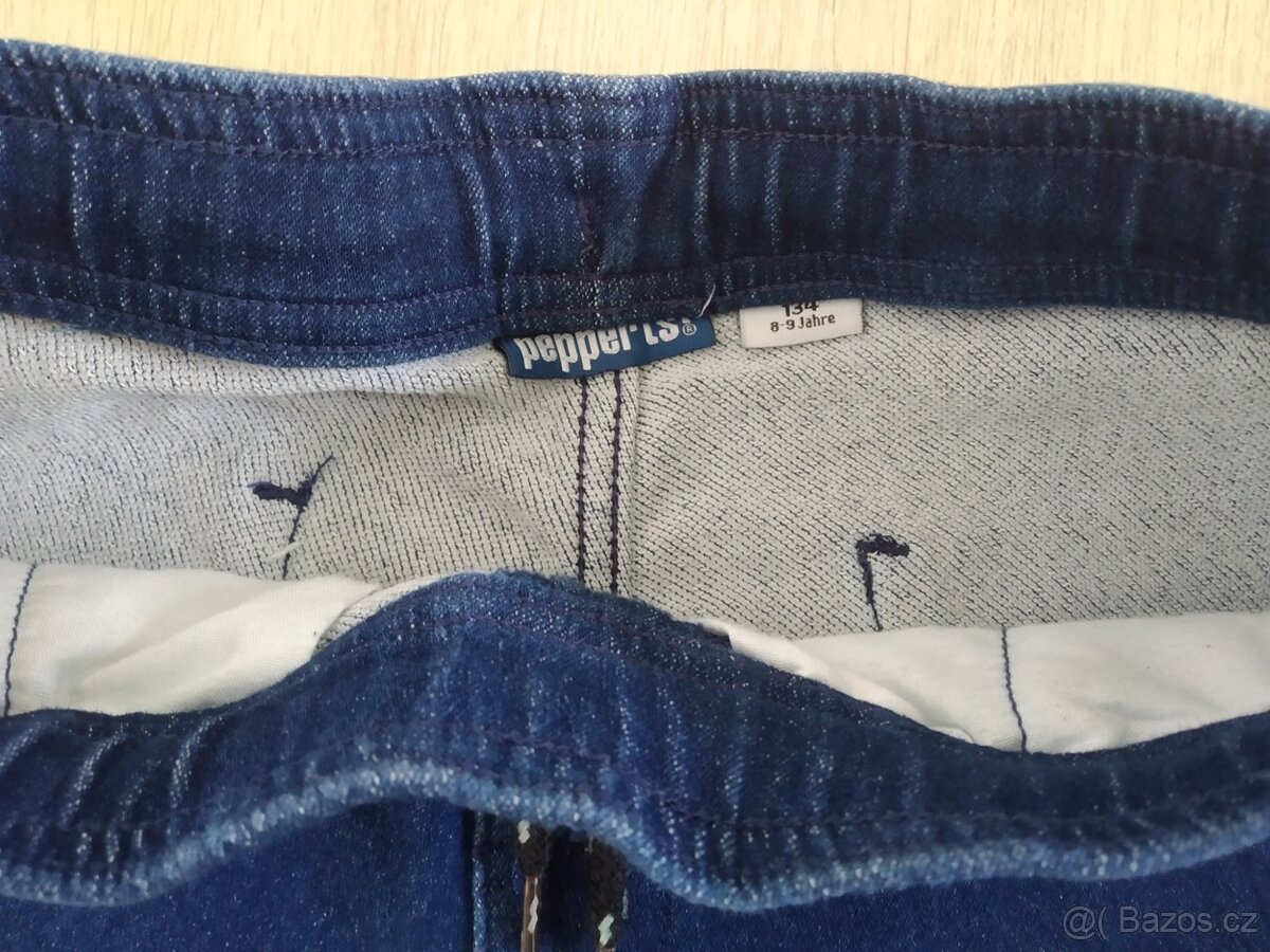 Chlapecké kraťasy vel. 128/134 - 3