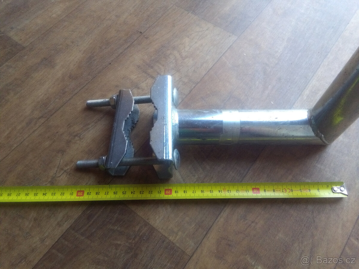 Televizní satelitní držák anteny - 3