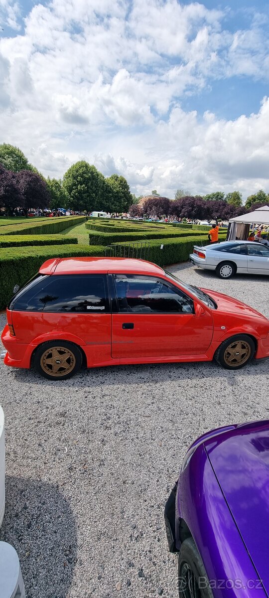 Suzuki swift GTi mk2 - 3