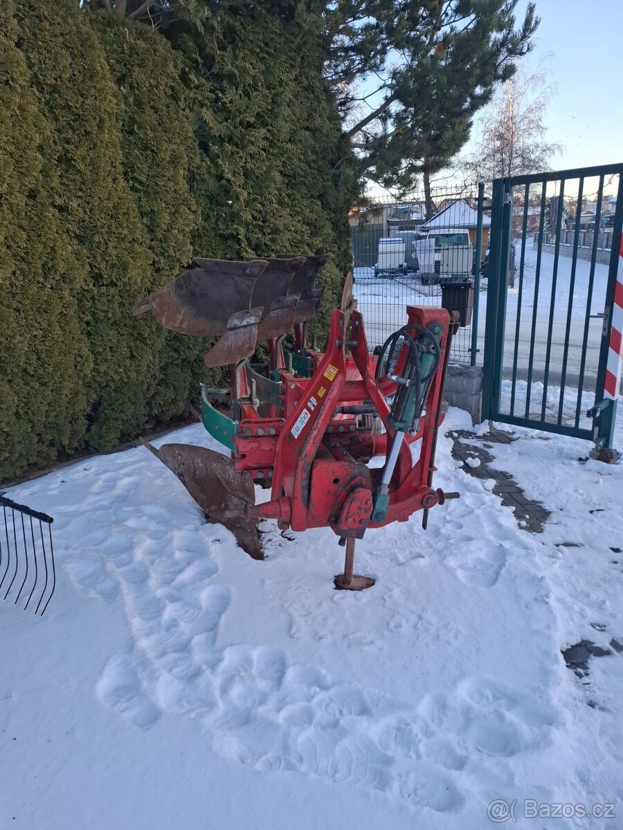 Pluh Kverneland 3x3, nonstop jištěný - 3