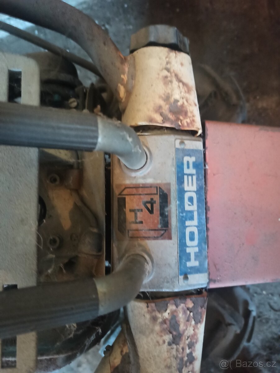 Holder h4 - 3