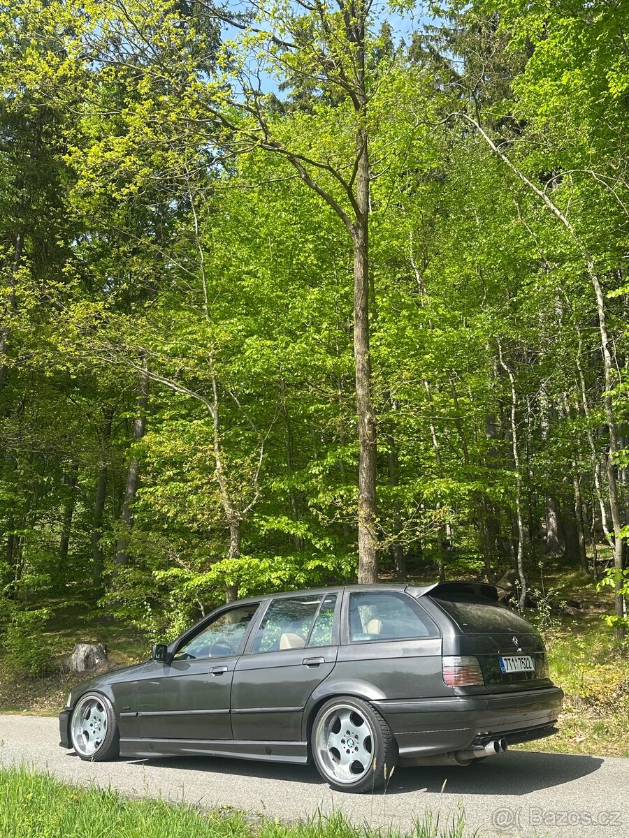 BMW E36 318i Touring - 3