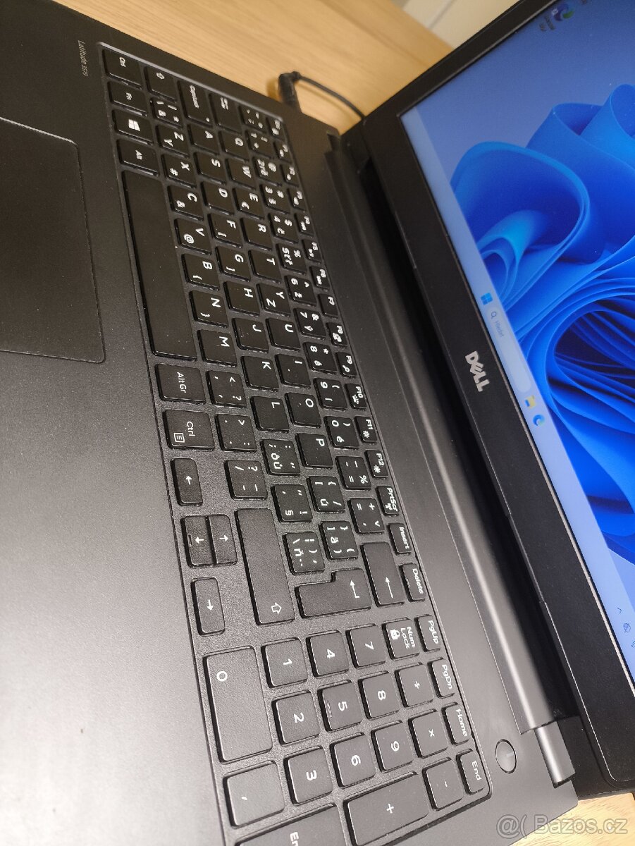Notebook DELL Latitude 3570, Windows 11 - 3