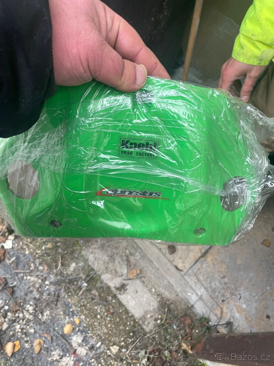 Kawasaki ZXR 400 1999 - 3