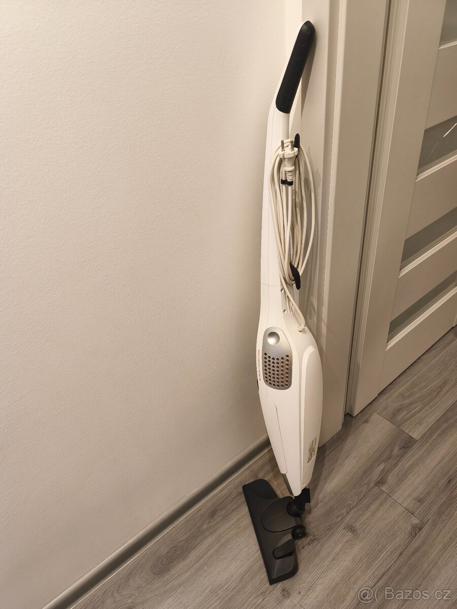 Tyčový vysavač Electrolux - 3