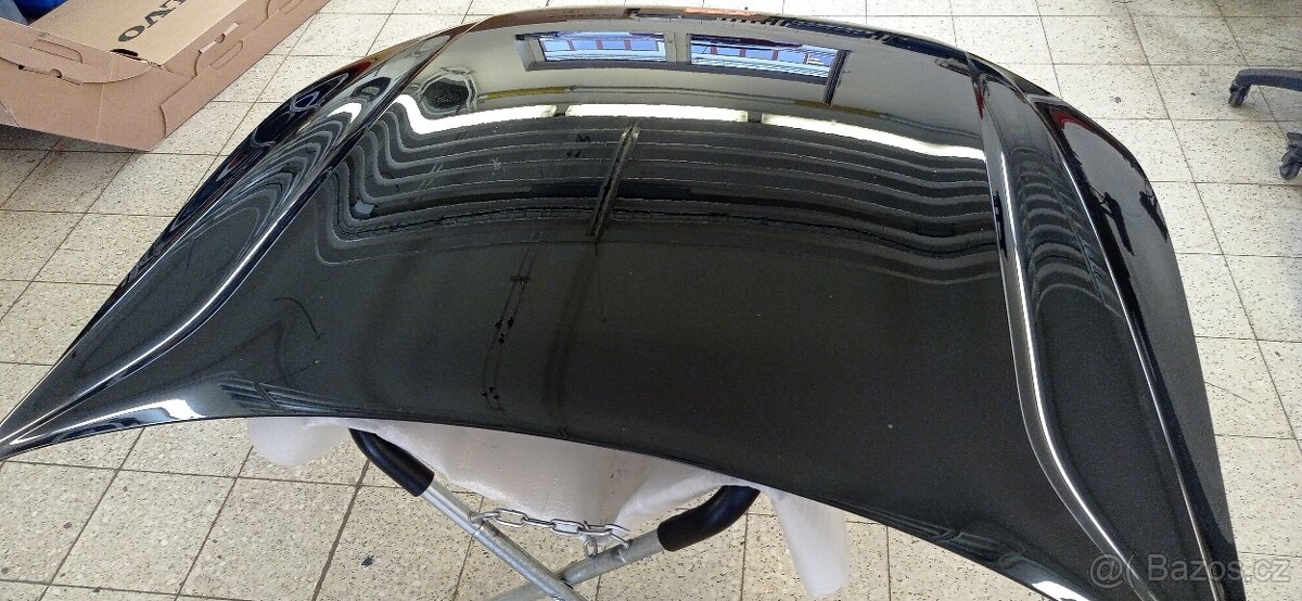 Kapota Volvo XC60 - 3