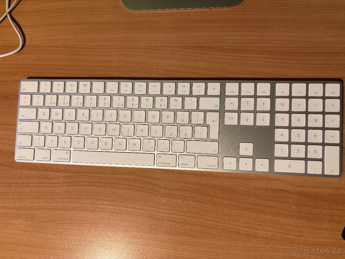 Apple iMac 21,5” Retina 4K (2017) – kompletní balení - 3