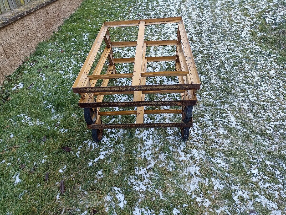 Plošinový vozík - 3