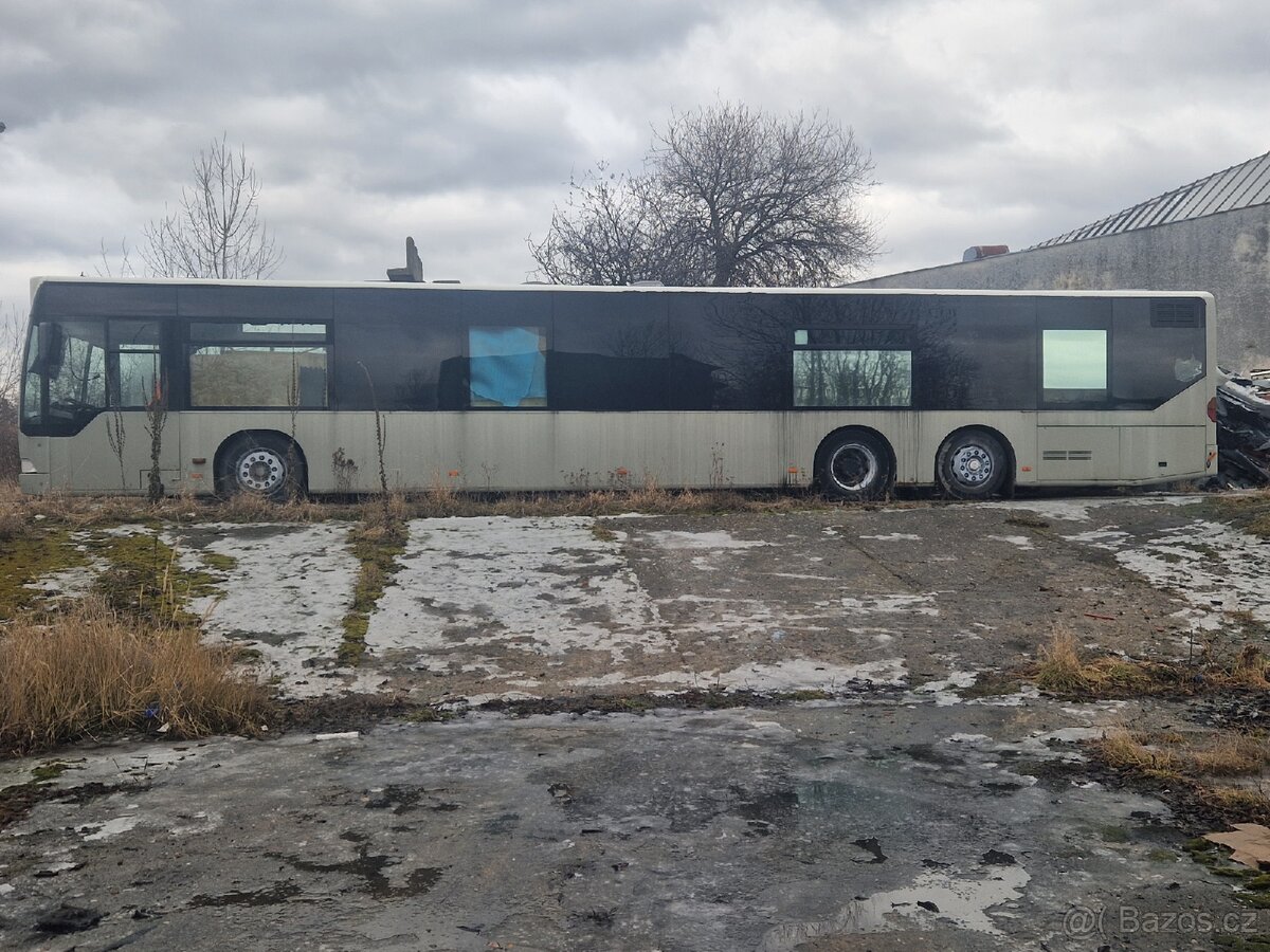 Autobus Mercedes Atego na přestavbu - 3