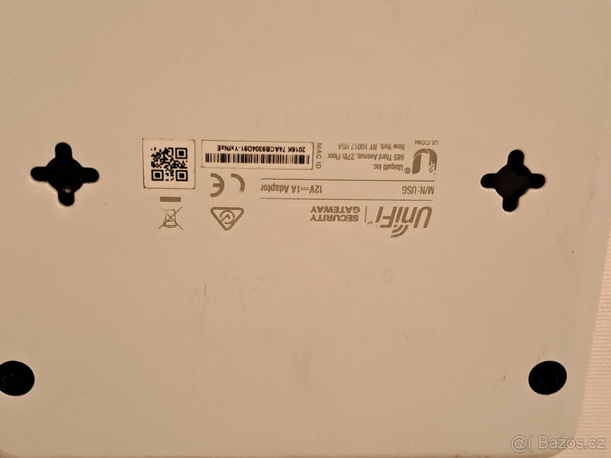 Ubiquiti Unifi USG brána Security Gateway - 3