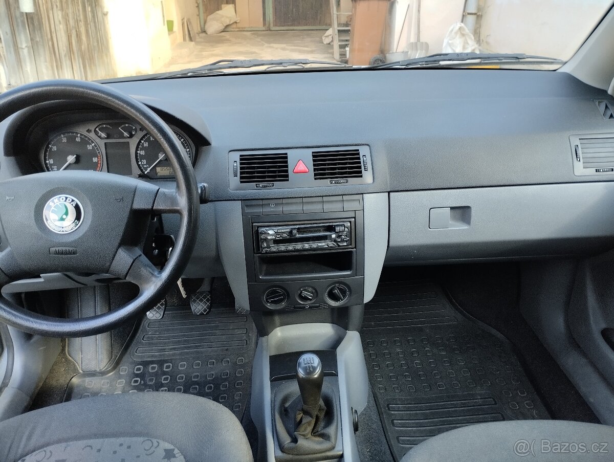 Škoda Fabie 2003 ,1.2 HTP - 40kw - 3