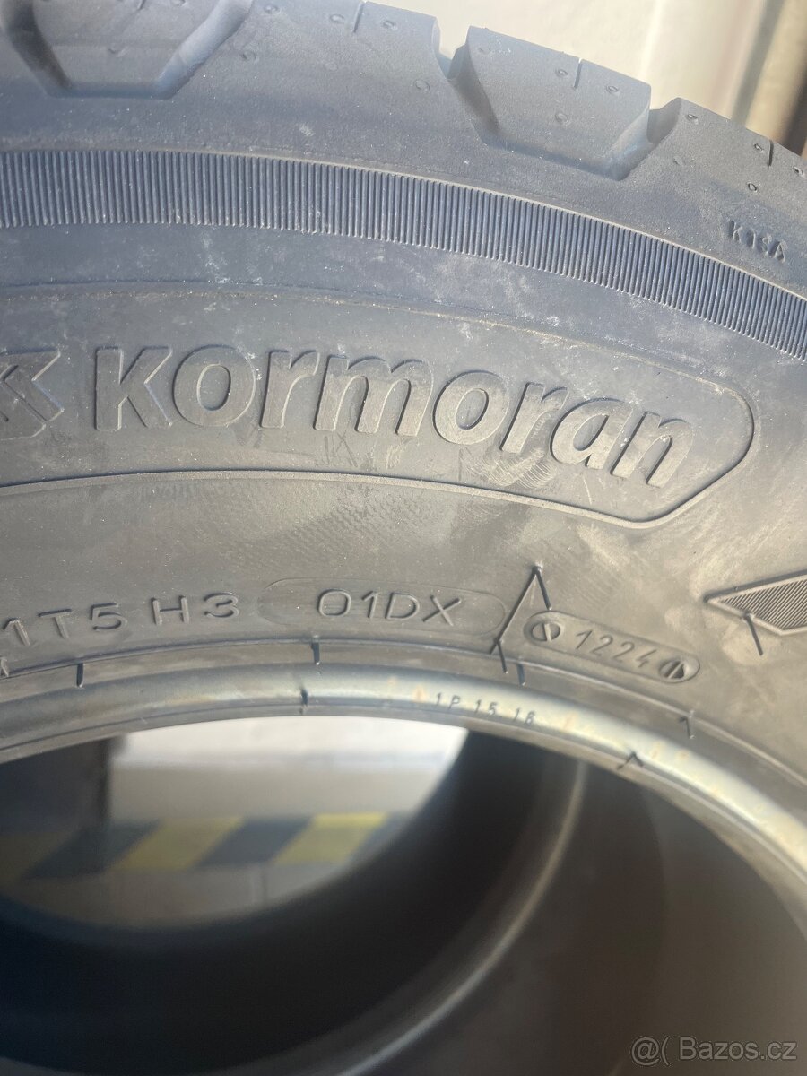 Kormorán 205/70R15C - 3