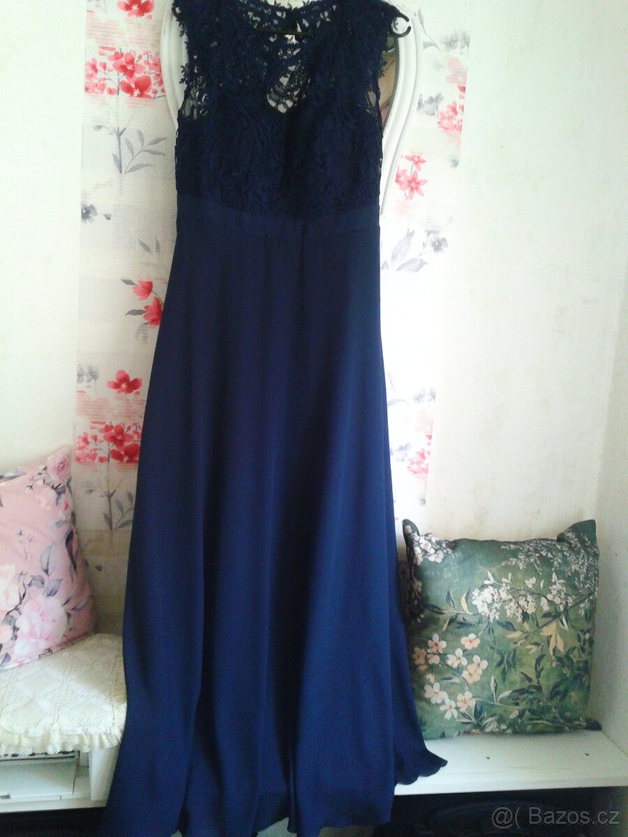 Nádherné dlouhé společenské šaty 40/42 - 3