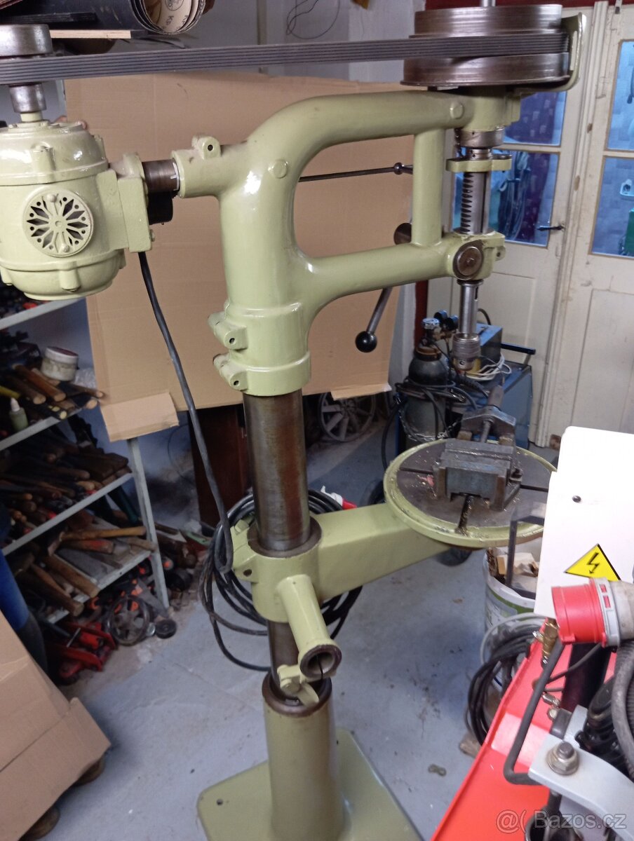 Stojanová vrtačka - 3
