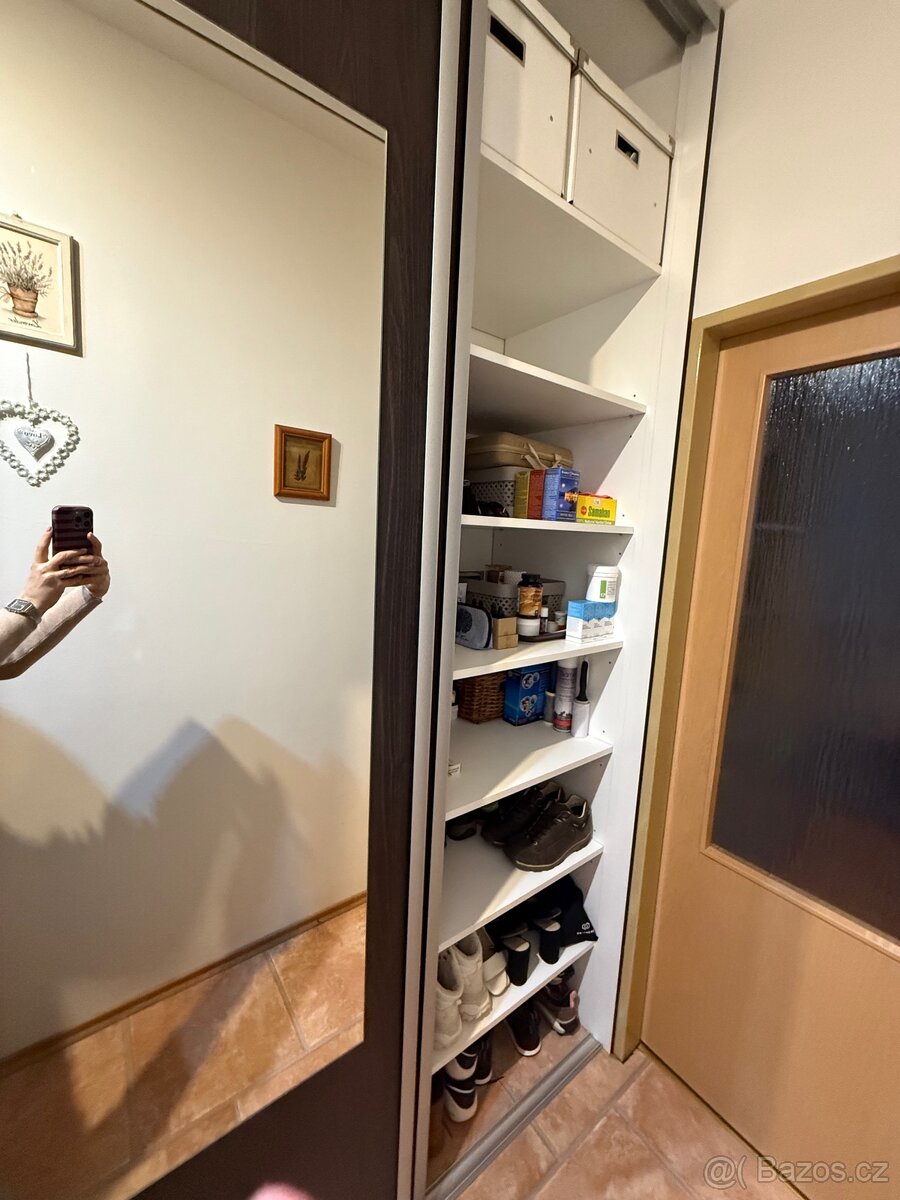 Vestavěná skříň - nová - 3