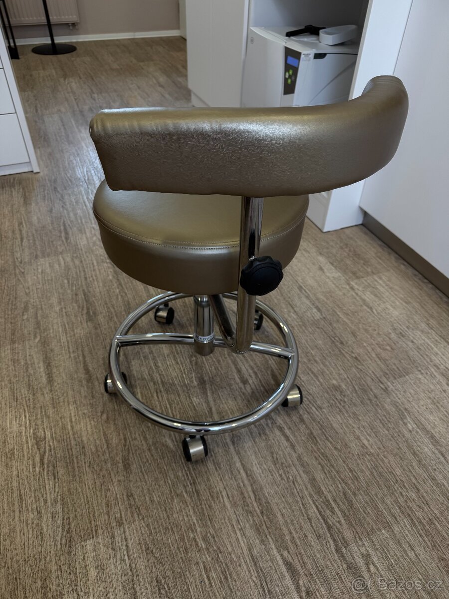 Kancelářská židle - 3