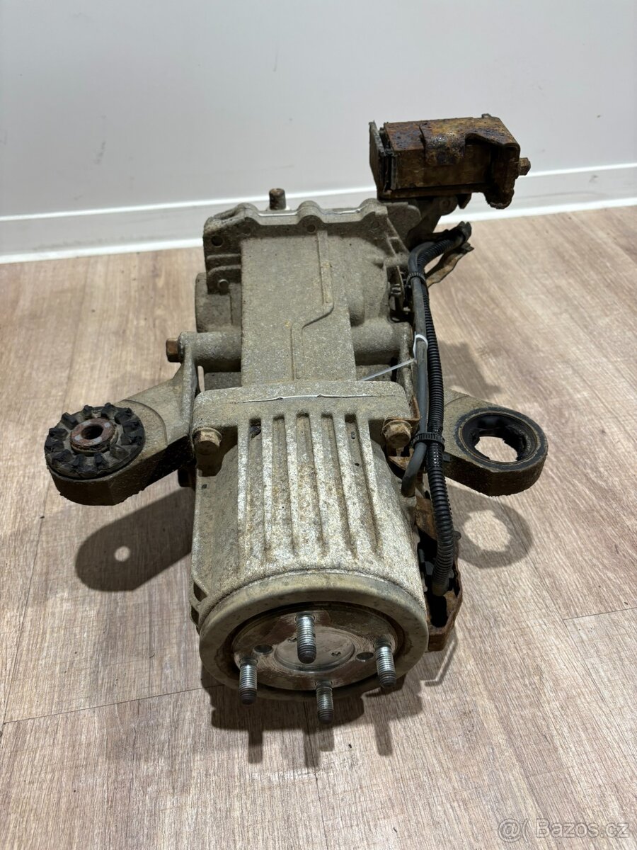 // Zadní diferenciál Citroen C-Crosser 2.2 HDI // - 3