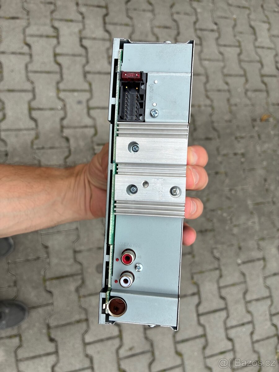 Autorádio KENWOOD KMM-104 - 3