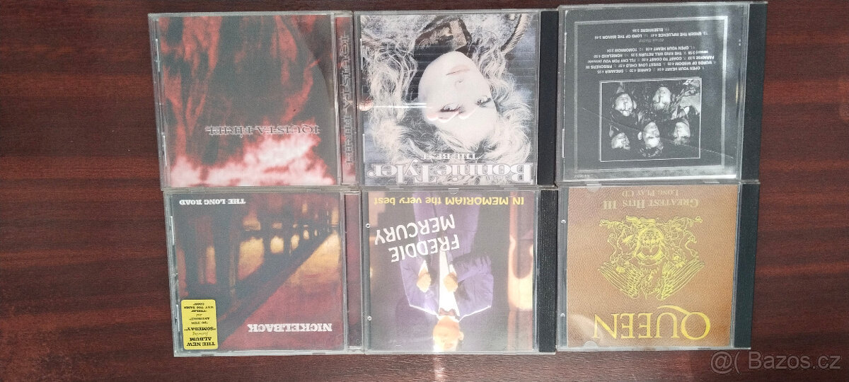 CD a DVD různých žánrů a ročníků. - 3