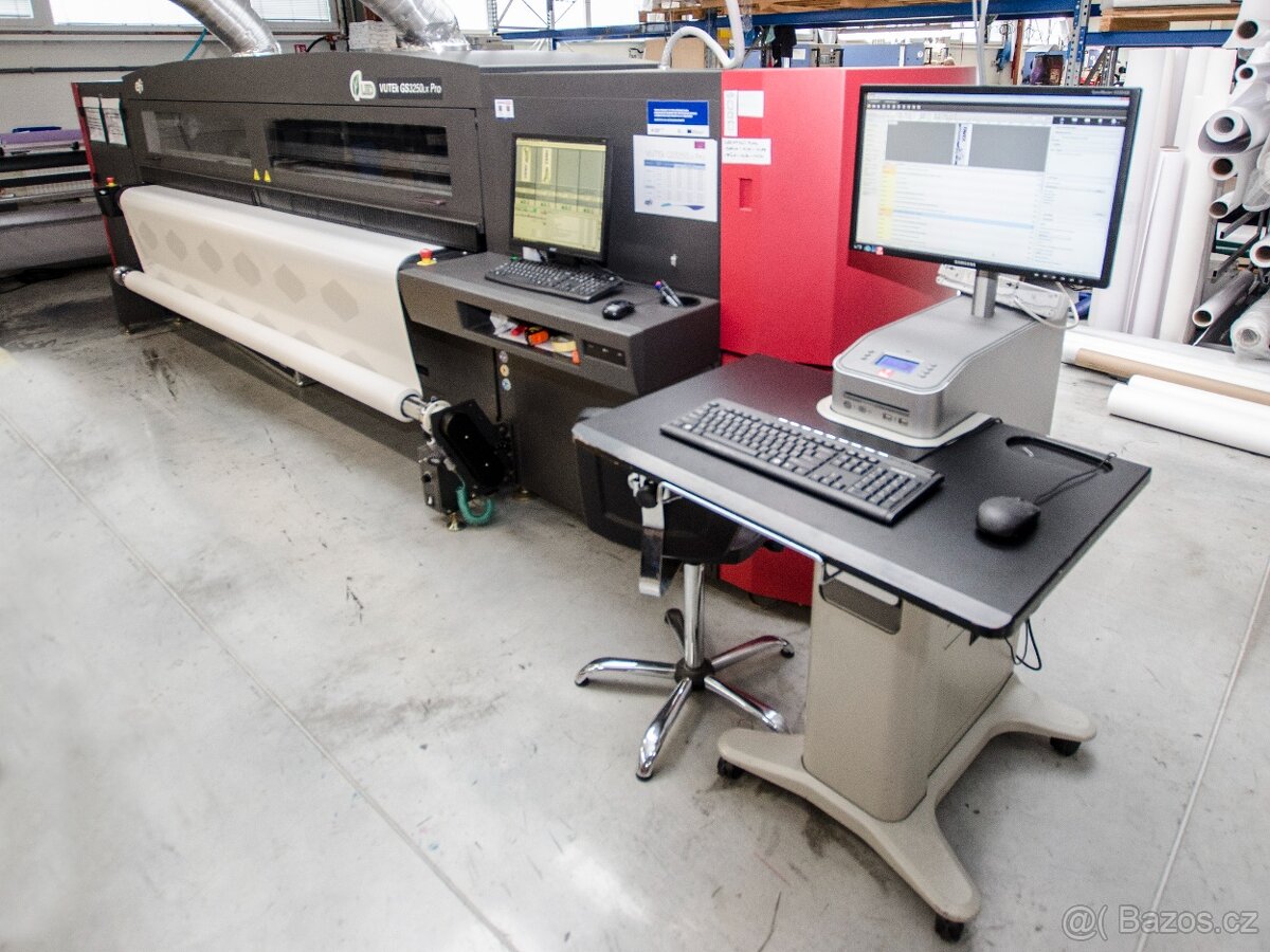 Profesionální UV Hybridní Tiskárna – EFI VUTEk GS3250LX Pro - 3