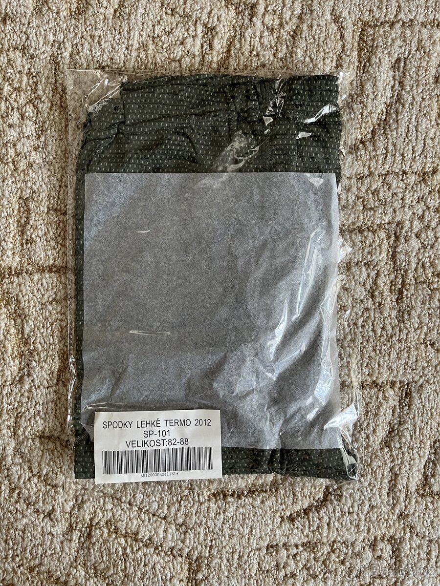 AČR obleceni a obuv, vše nové, ceny v popisu. - 3