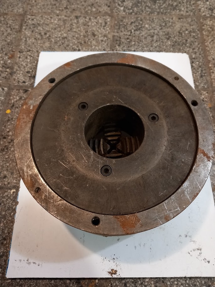 Sklíčidlo na soustruh 4-čelisťové 250mm - 3