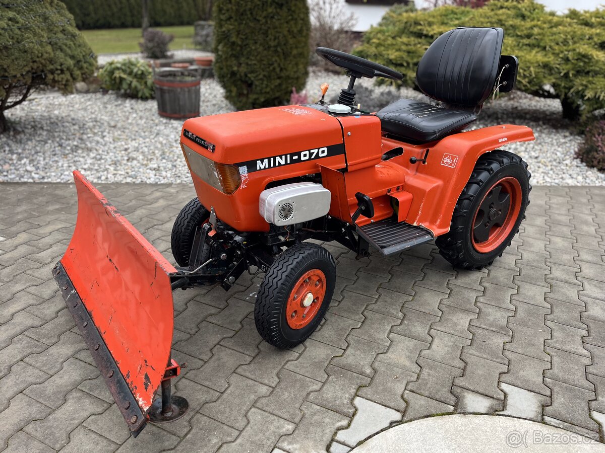 malotraktor MT8-070 Mini + radlice na sníh - 3