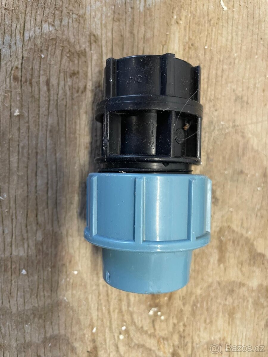 PE/PPS 25 spojky - 3