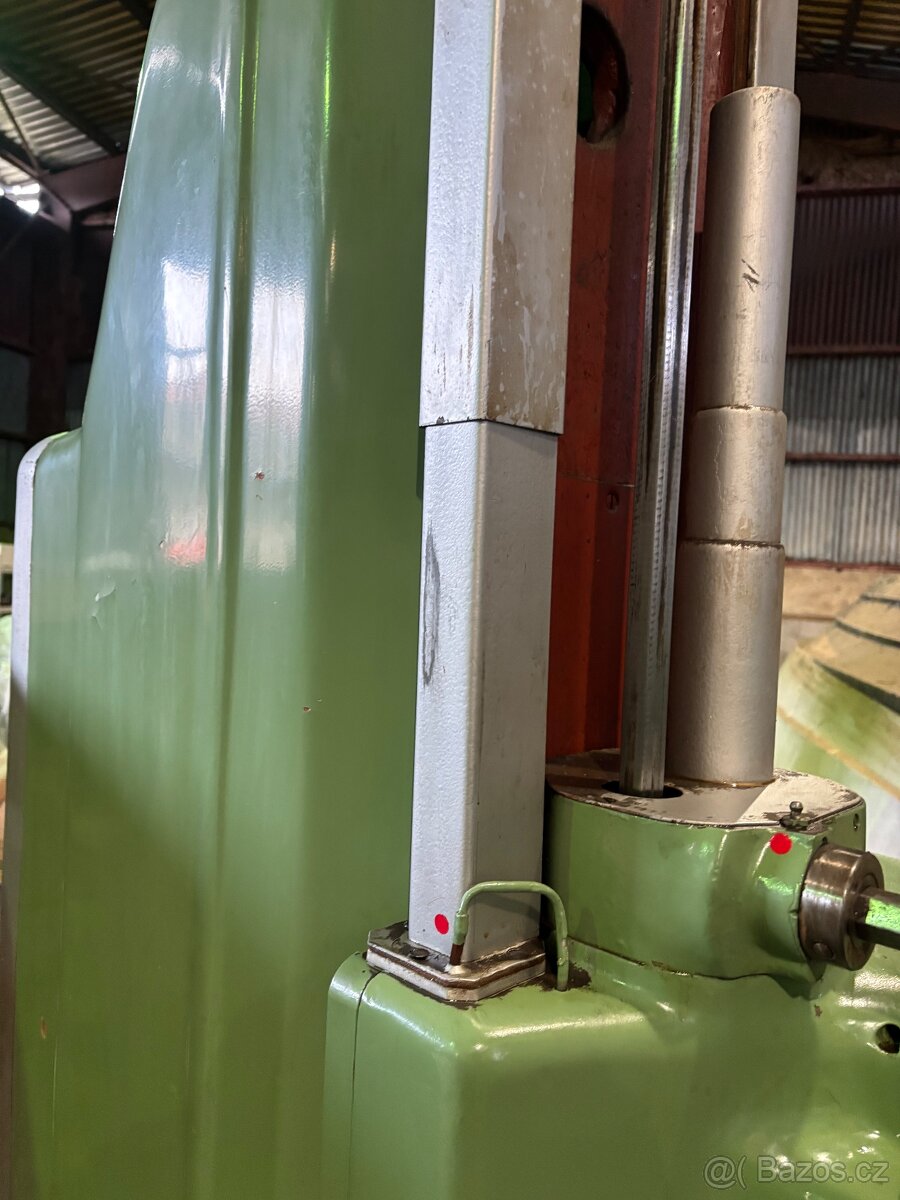 Prodám radiální vrtačku VR4 - 3