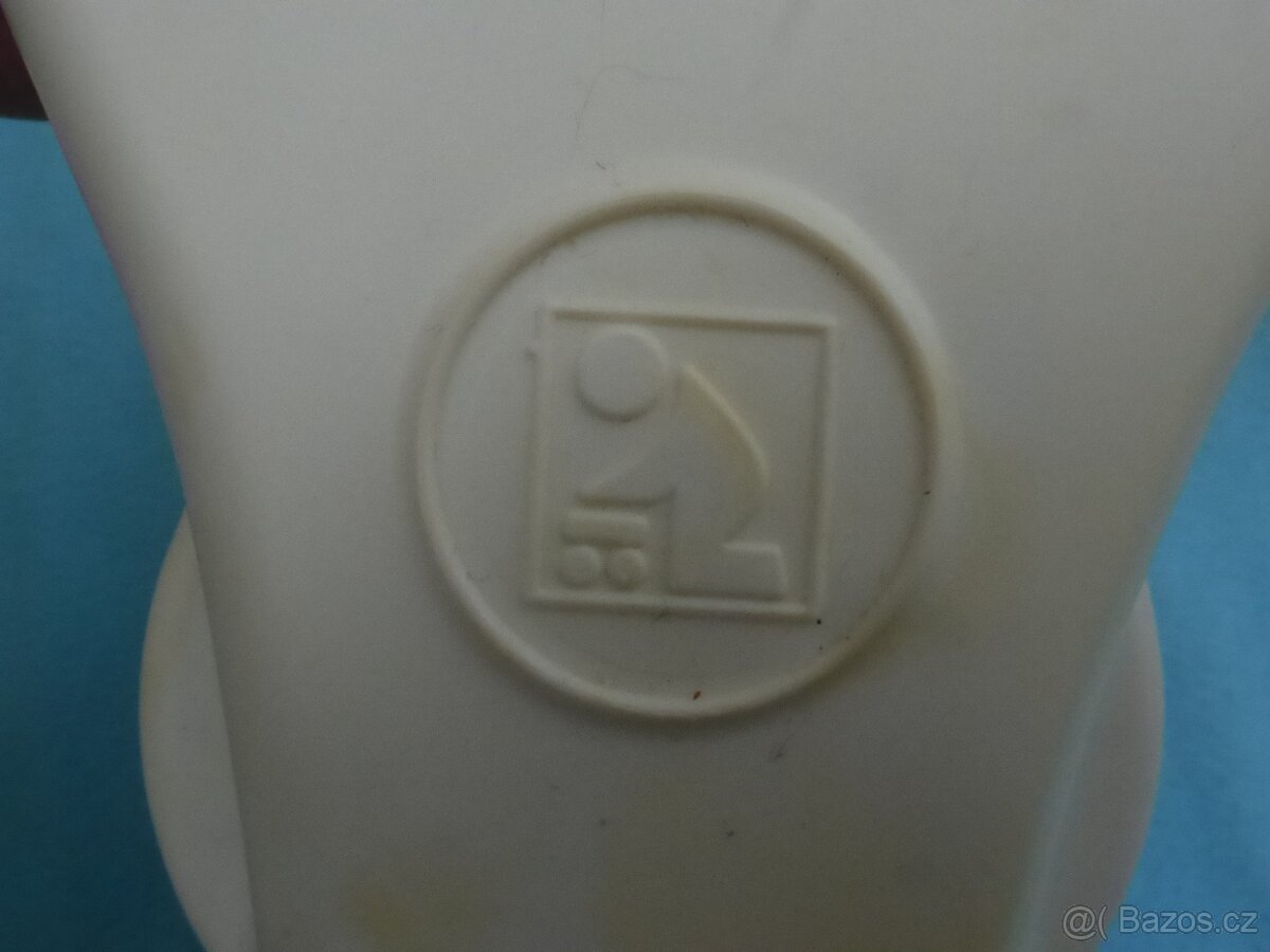 Dětská váha KDN, sedmdesátá léta - 3