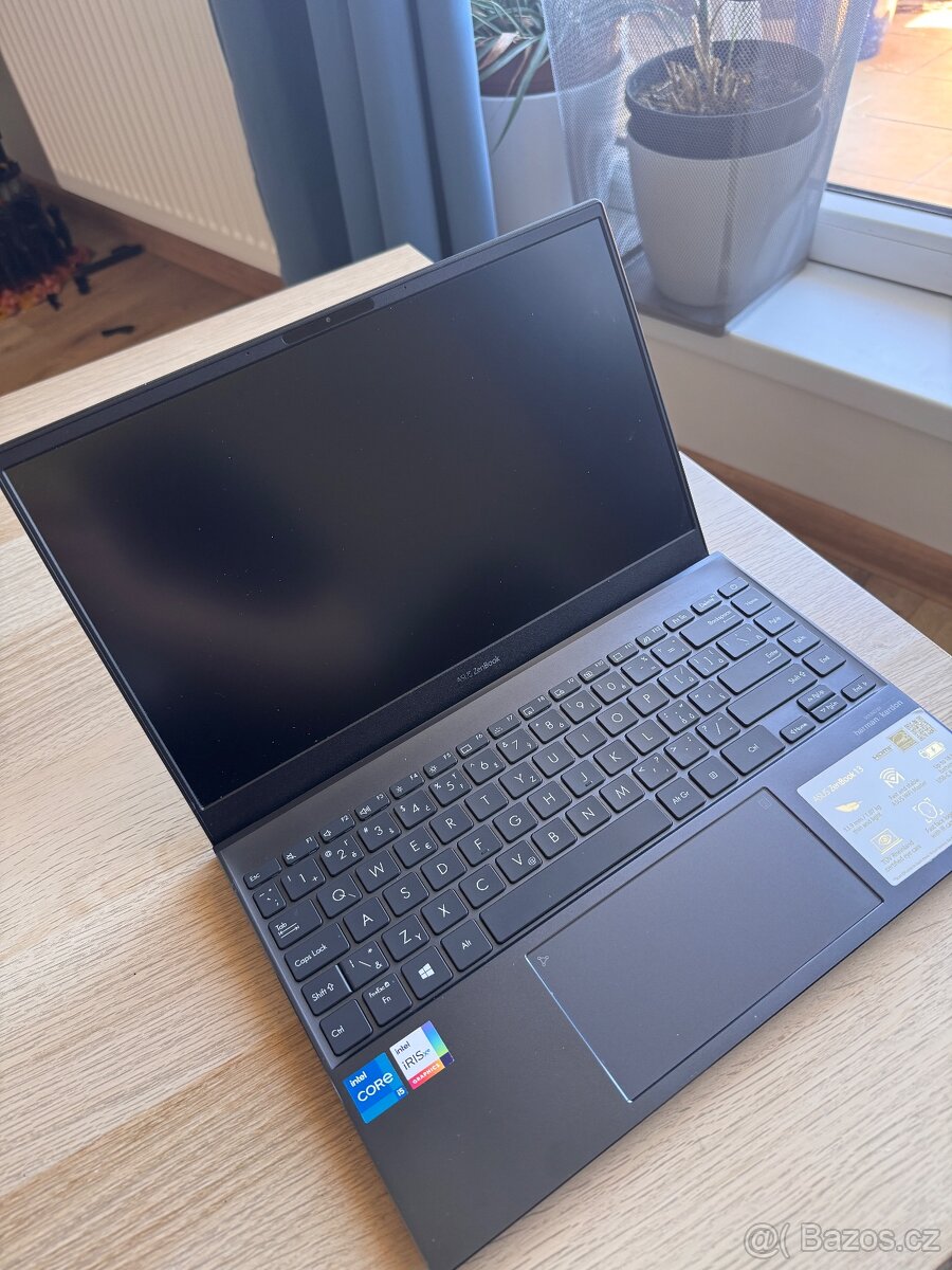 Asus ZenBook 13 UX325E - 3