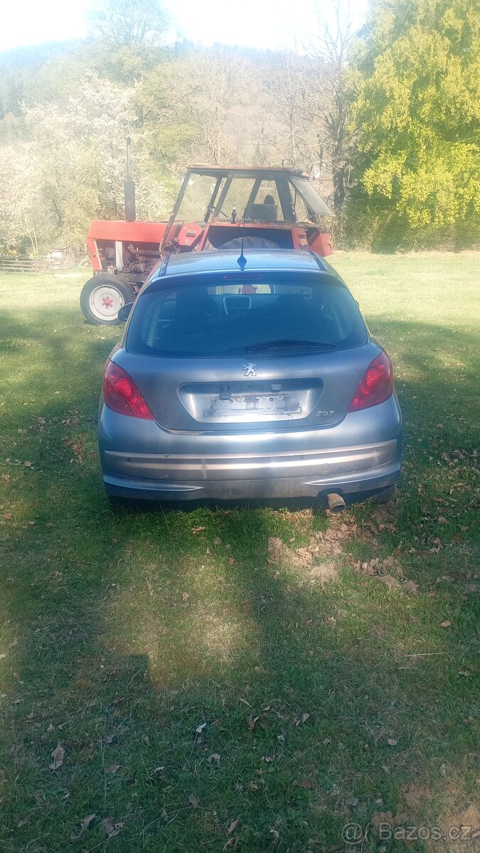 Peugeot 207 hdi - 3