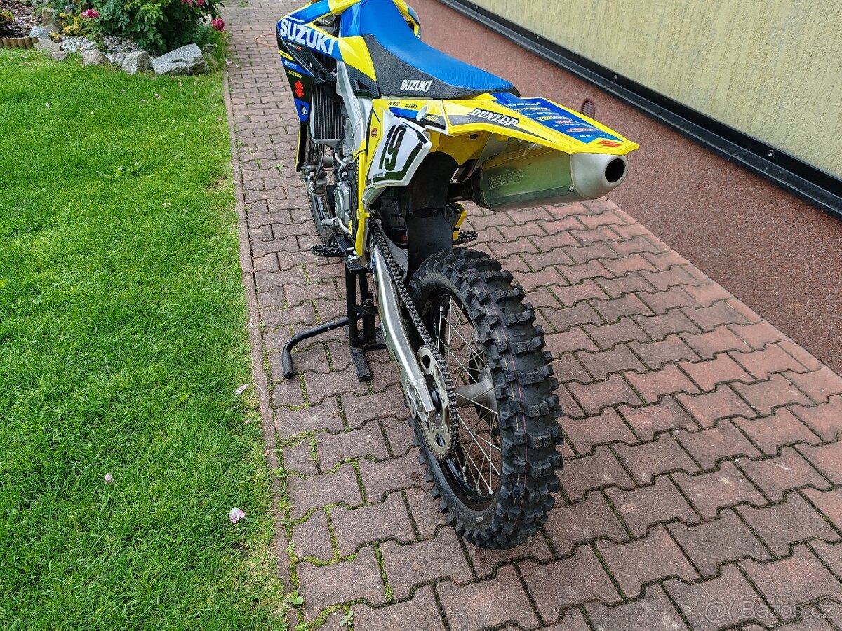 Suzuki RMZ 450 - 3