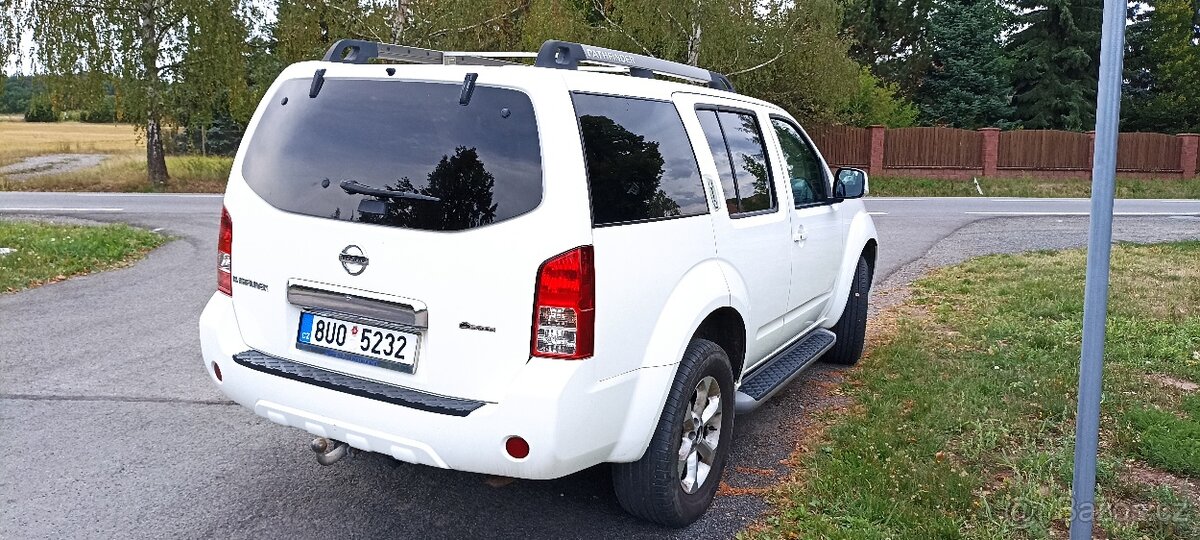 Nissan Pathfinder 4x4, 2.5 DCI, 2011 - 3