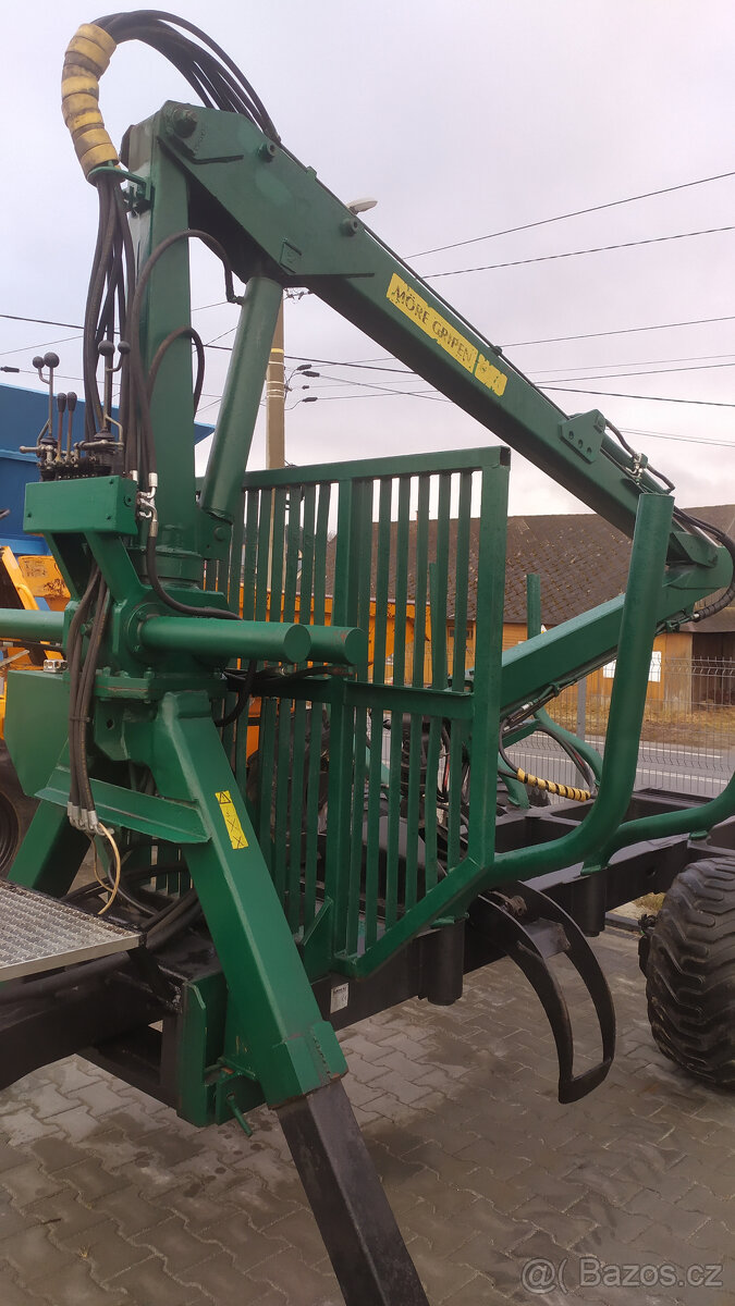 Vyvazacka lesní přívěs More Maskiner - 3