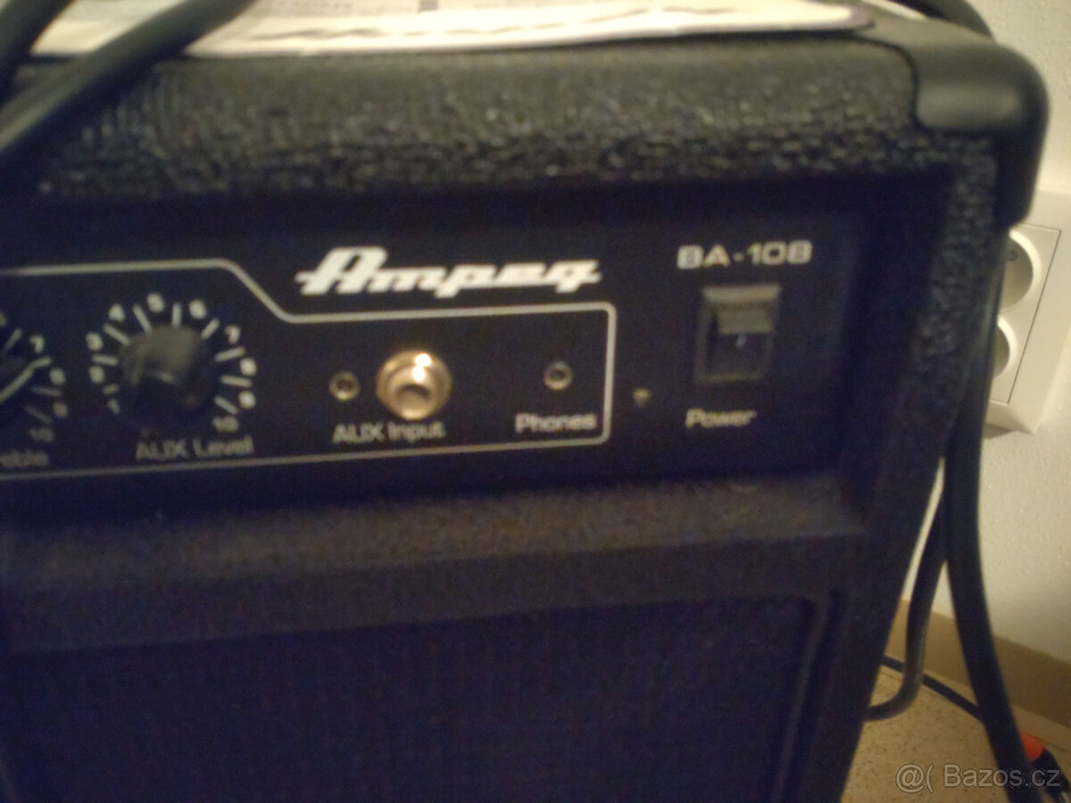 Baskytara Warwick Vampyre s příslušenstvím - 3