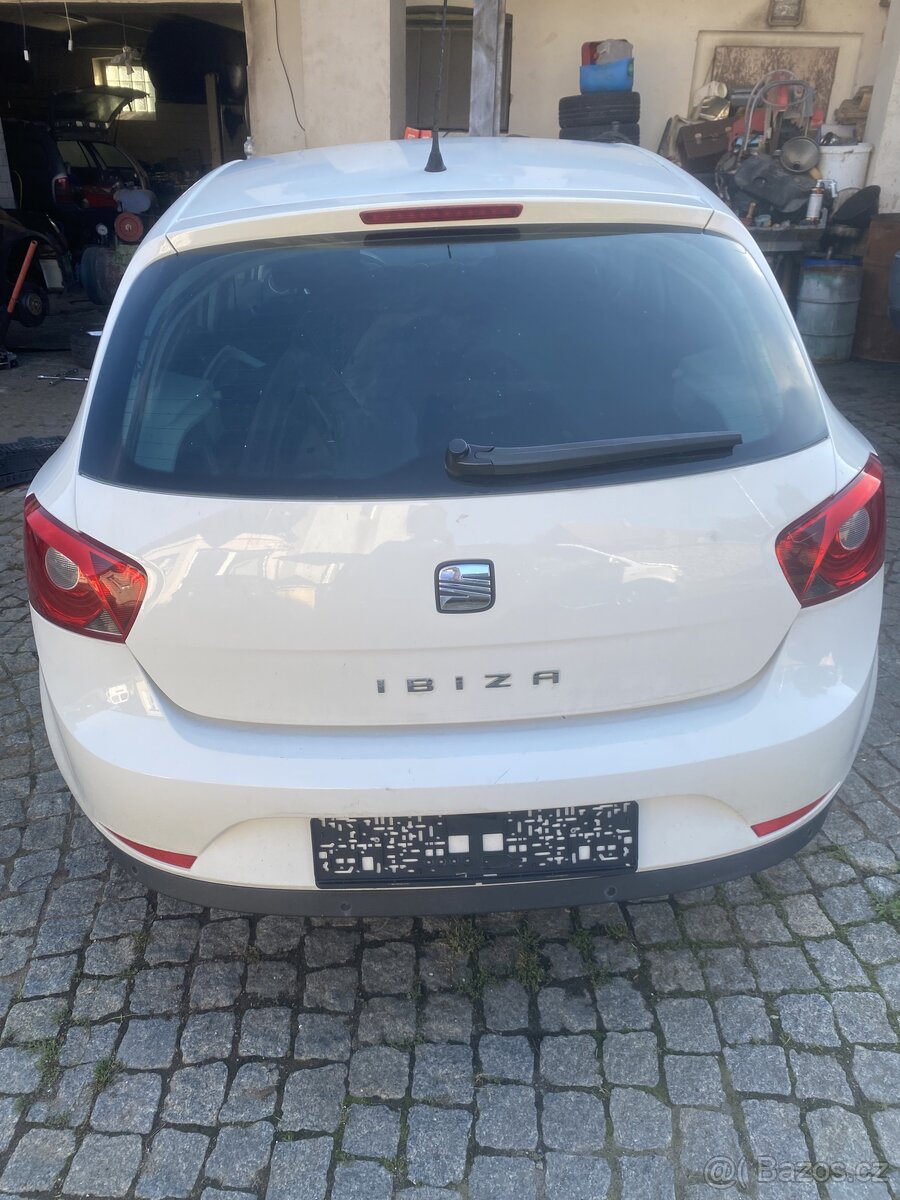 Seat Ibiza 2010 1.6 TDI - 3